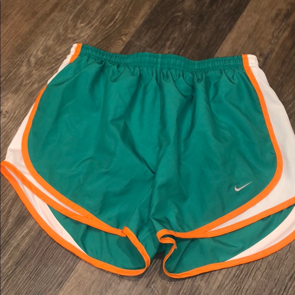 Nike women’s running shorts